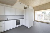 Successful combination of materials in the kitchen (Photos © kämpfen für architektur ag, Zurich)